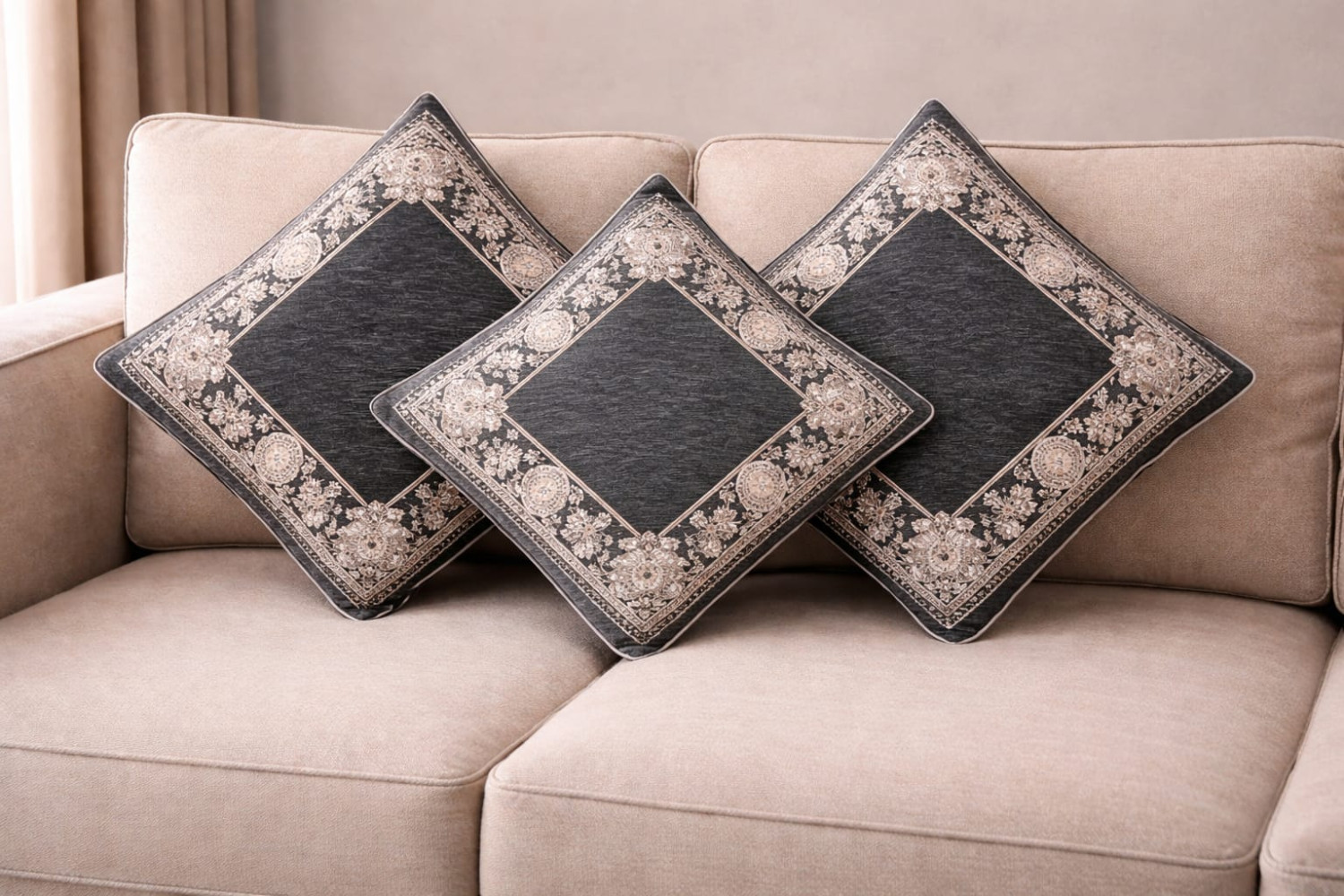 Elegant Floral Fusion Cushion Cover- (Size: 16 x 16 Inches)